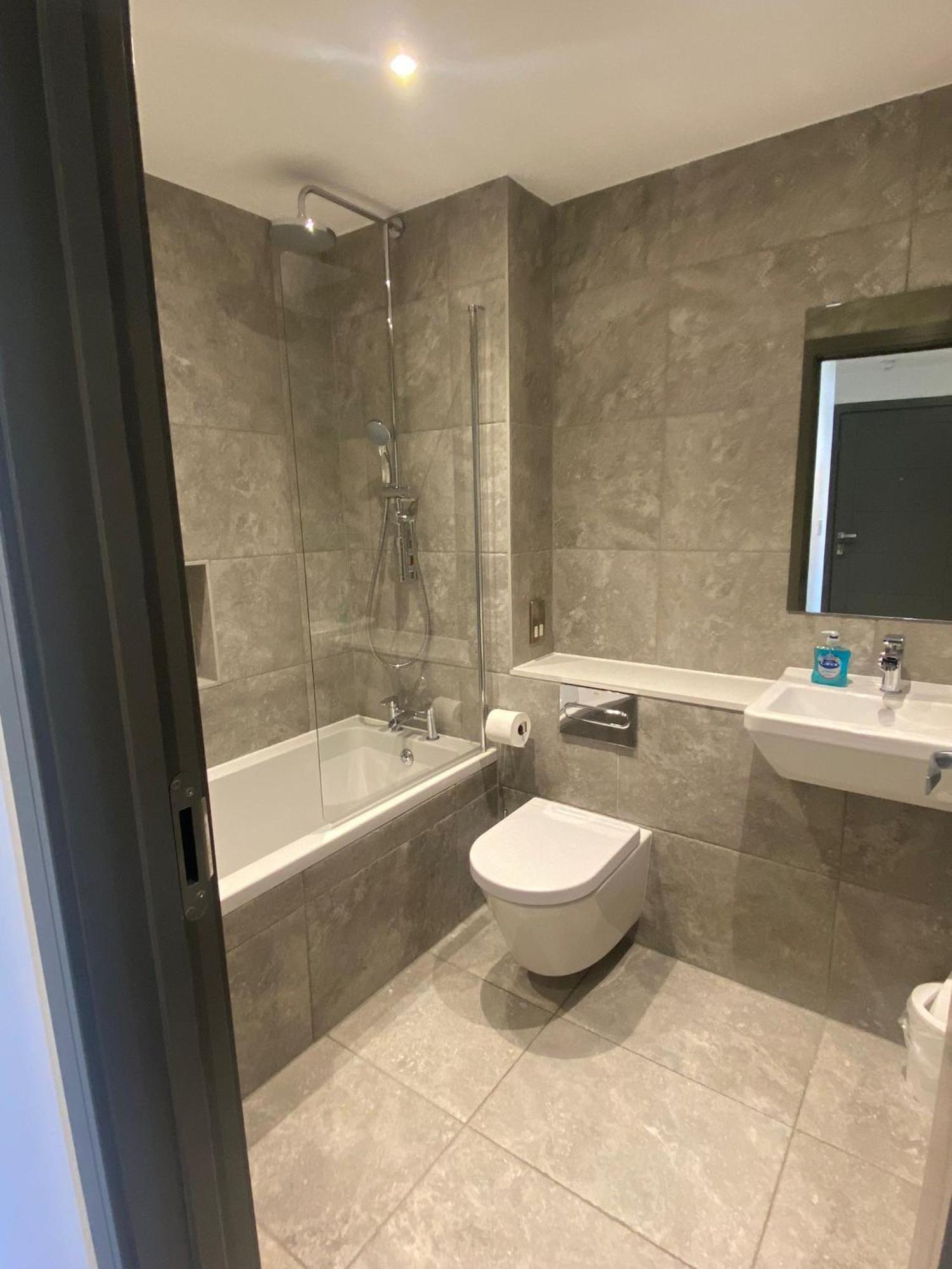 4 The View Apartments Ilfracombe - Seafront, Parking, Lift, Ev Esterno foto