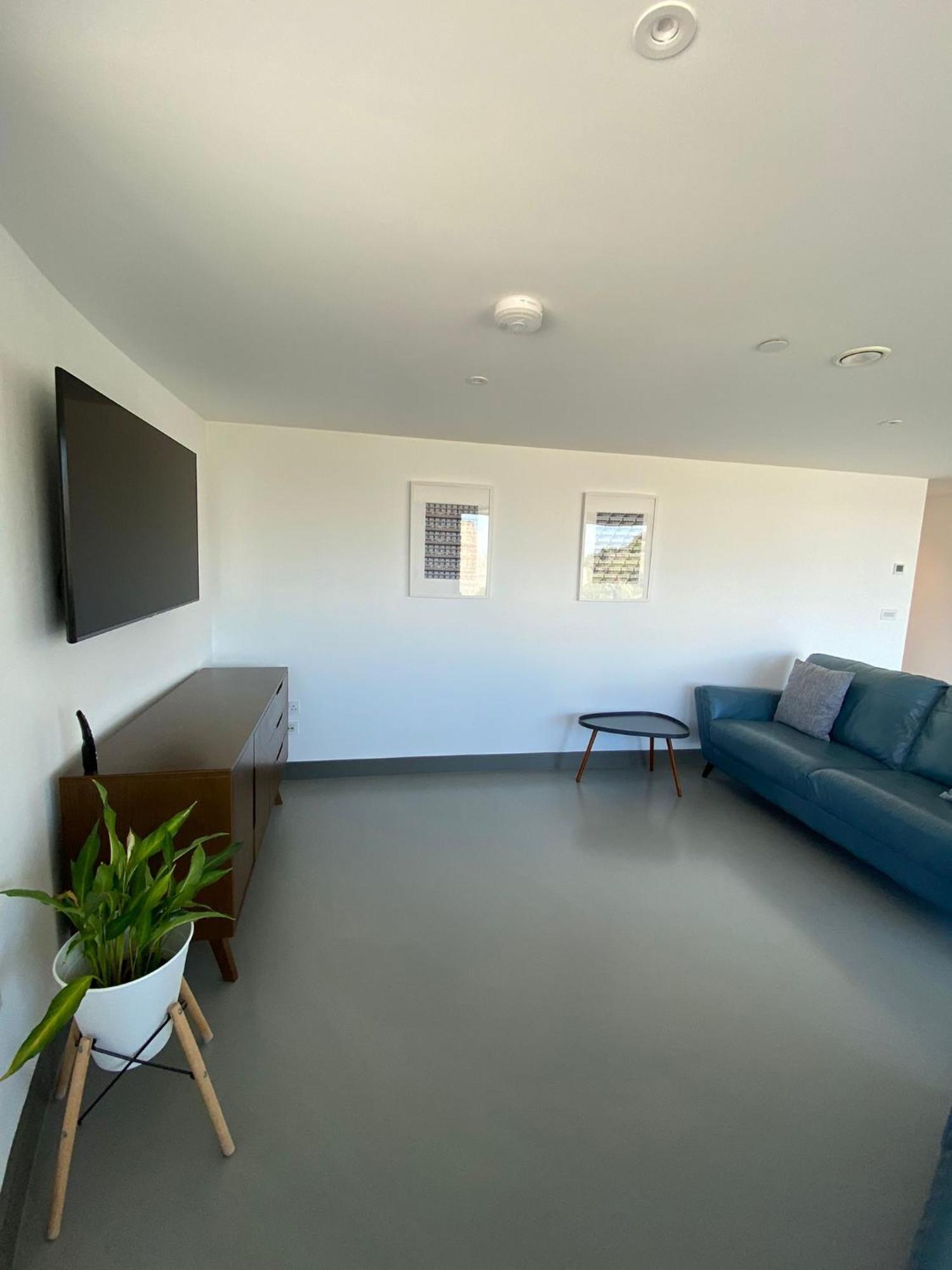4 The View Apartments Ilfracombe - Seafront, Parking, Lift, Ev Esterno foto
